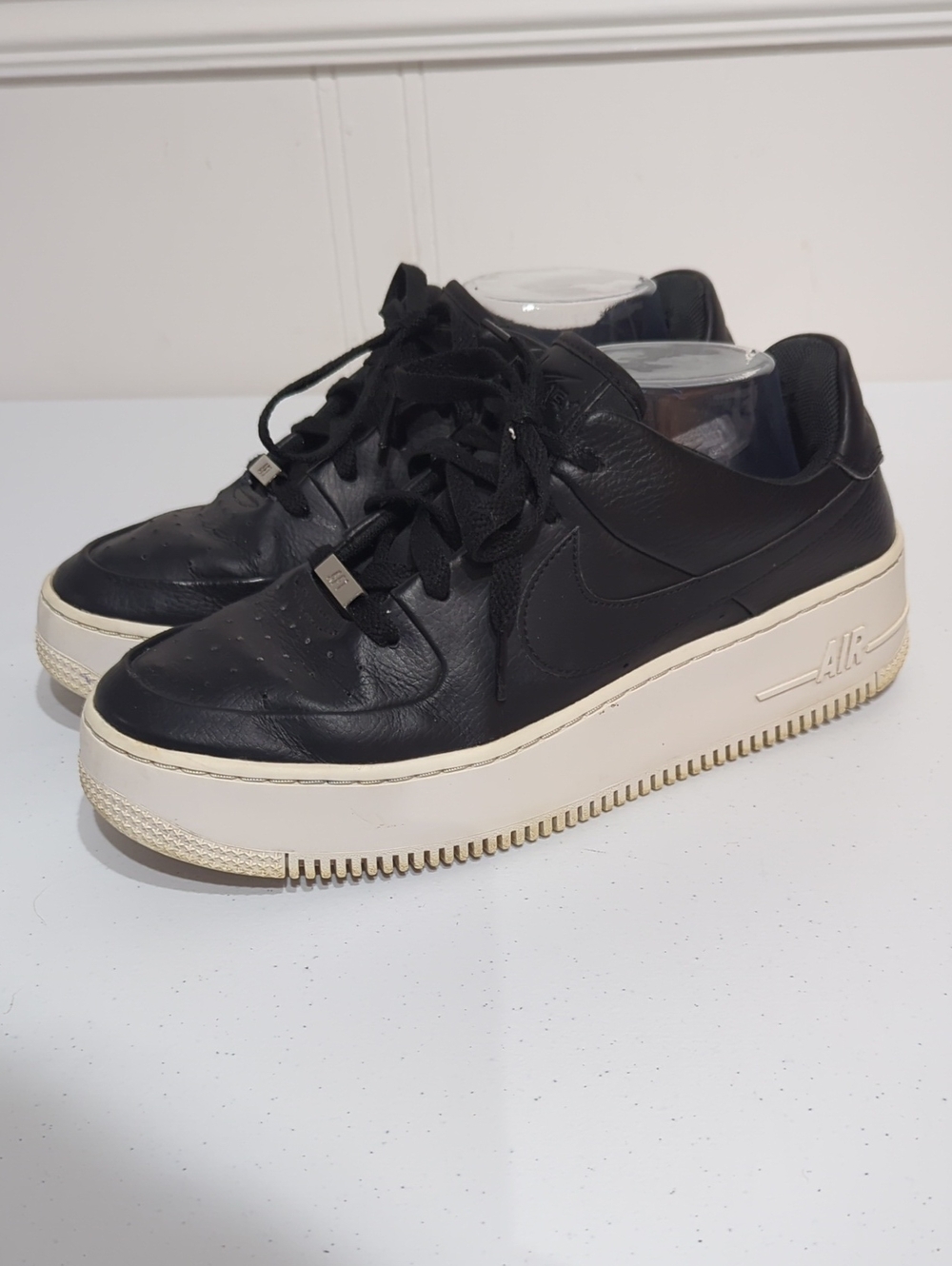 Nike Air Force 1 Sage Low Black White size 10.5